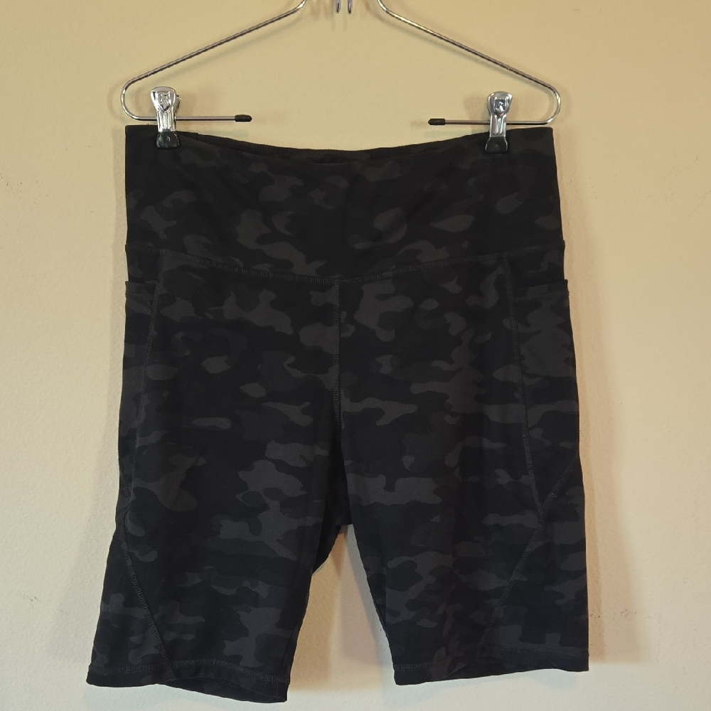 Black Camo Women's Shorts